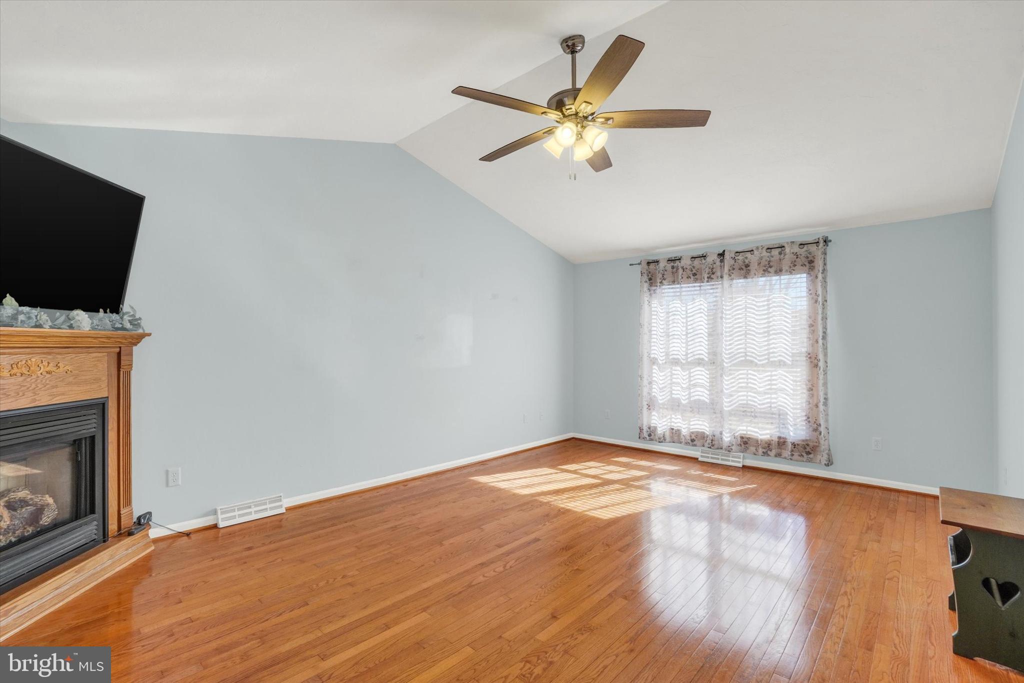 480 Hollow Road Stewartstown, PA 17363 - Photo 7 of 40 Family room with gas FP