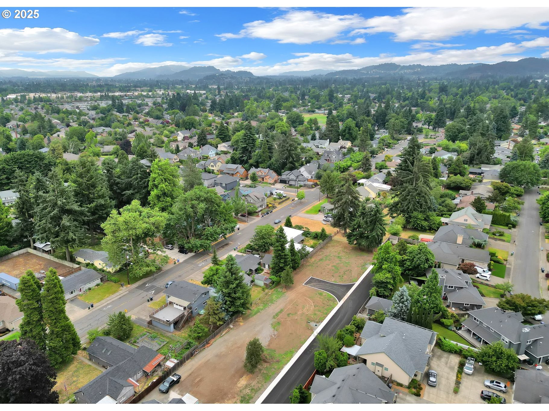 Sprig Lane Eugene, OR 97401 - Photo 6 of 9 Gallery Image 6