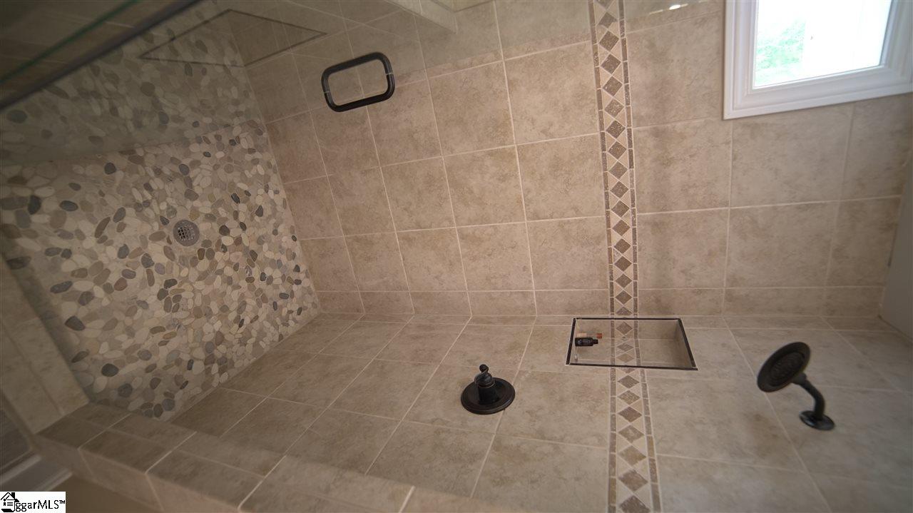 30 Hindman Road Travelers Rest, SC 29690 - Photo 2 of 15