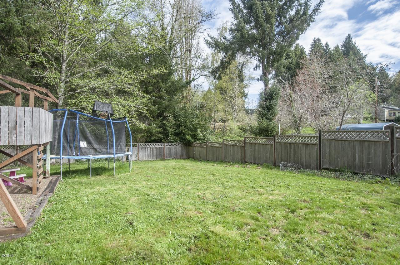 1525 North North Bank Road Otis, OR 97368 - Photo 6 of 40 Backyard - View 3 (1280x850)