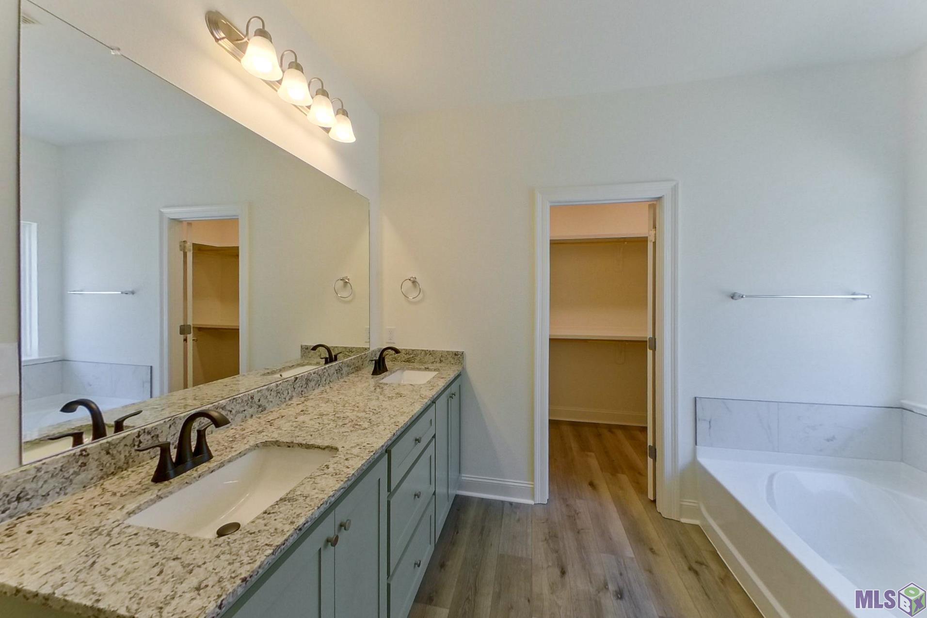 7936 Hendrick Drive Baton Rouge, LA 70817 - Photo 16 of 19