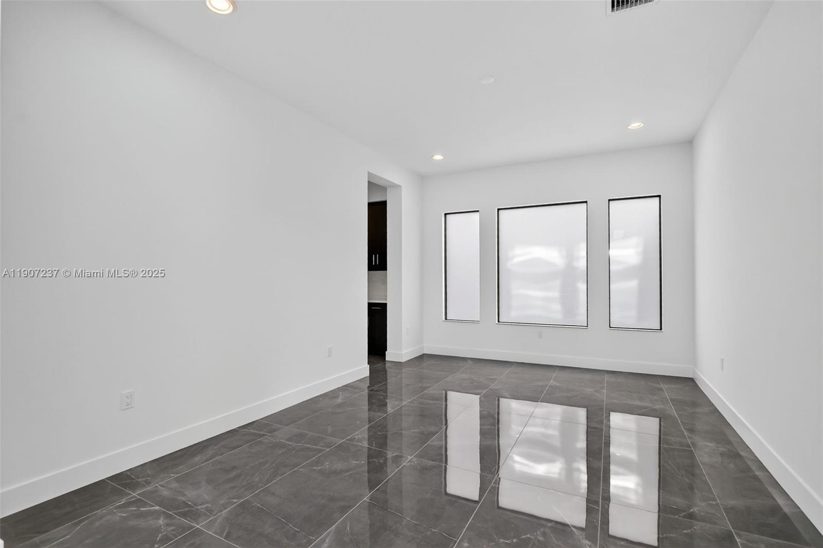 8215 Crystal Downs Avenue, Unit 8215 Boca Raton, FL 33434 - Photo 13 of 95 a view of an empty room