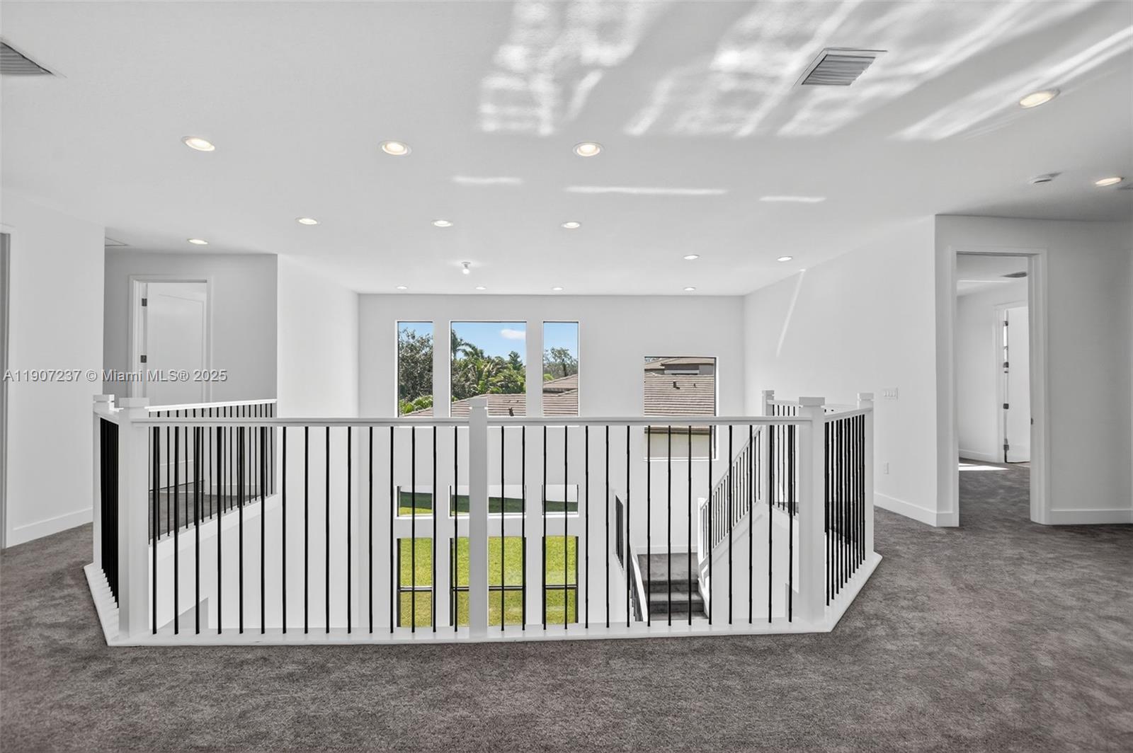 8215 Crystal Downs Avenue, Unit 8215 Boca Raton, FL 33434 - Photo 34 of 95