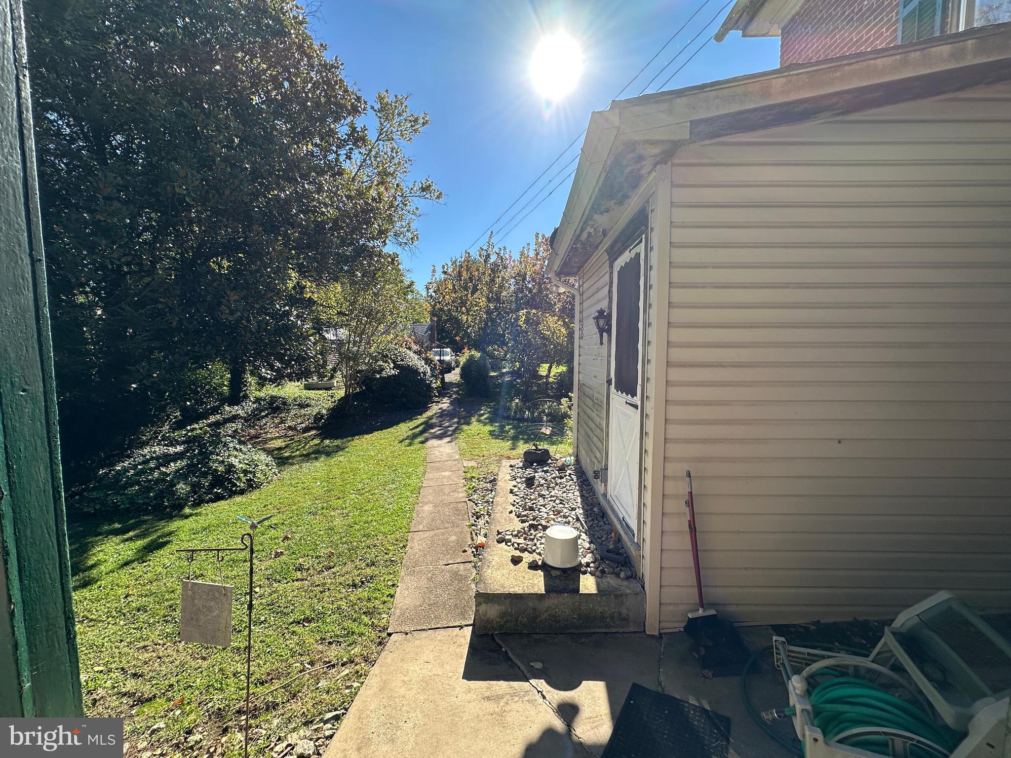 12429 Angle Drive Clear Spring, MD 21722 - Photo 11 of 129