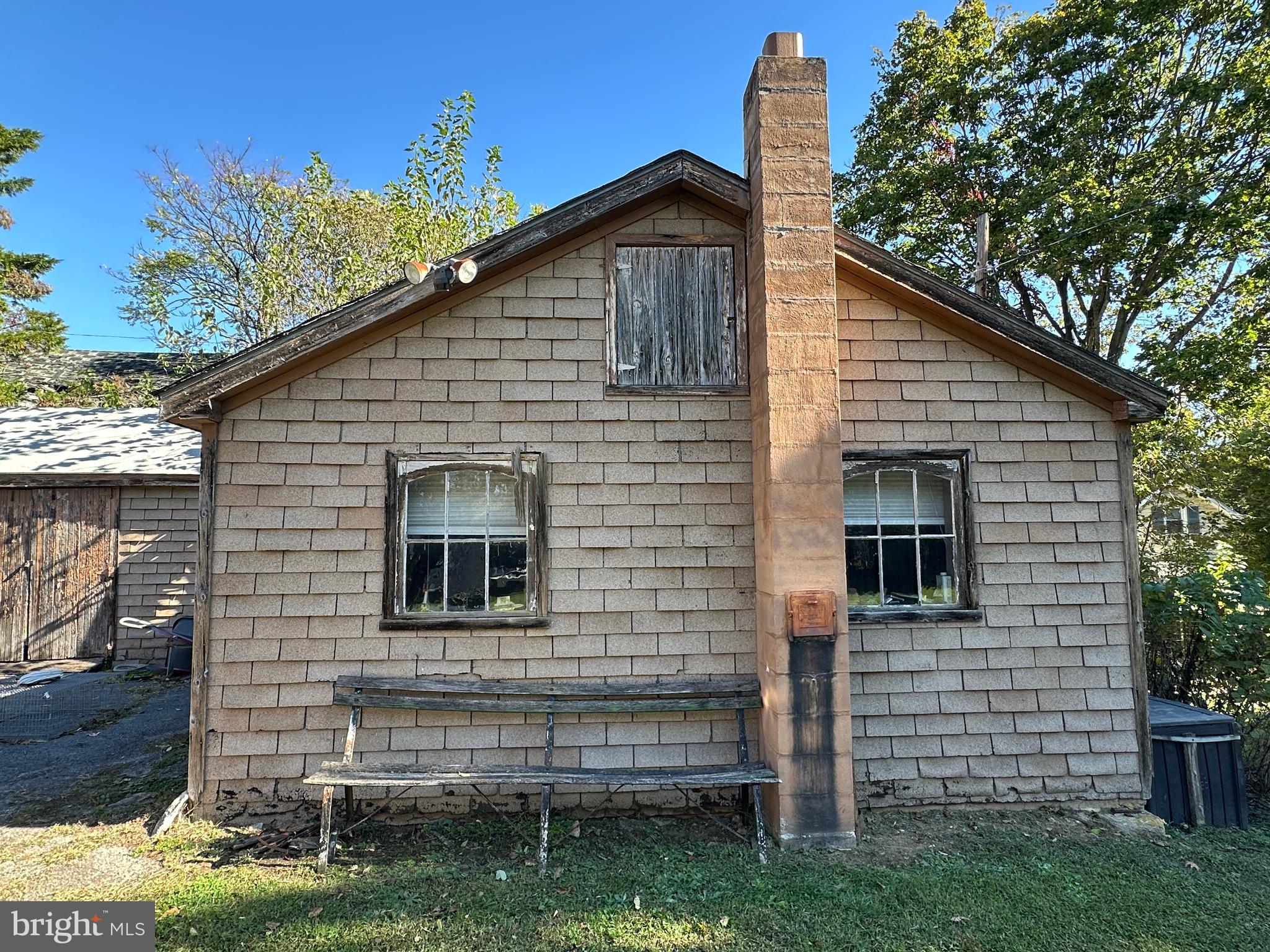 12429 Angle Drive Clear Spring, MD 21722 - Photo 39 of 129 a front view of a house with garden