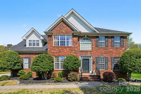 $710,000 | 6104 Pumpernickel Lane, Wesley Chapel, NC 28110