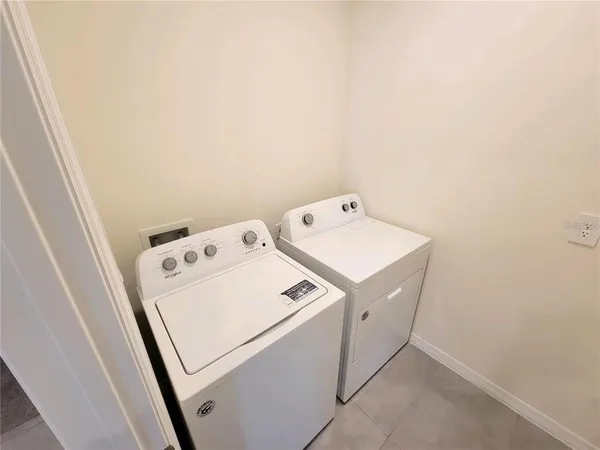 $2,495 | 17419 Harvest Moon Way, Bradenton, FL 34211