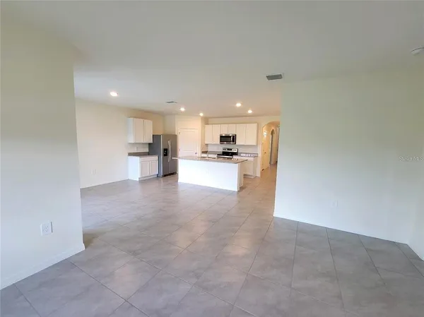 $2,495 | 17419 Harvest Moon Way, Bradenton, FL 34211