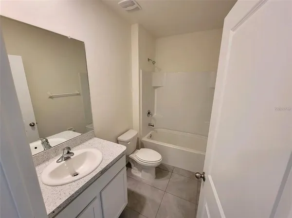 $2,495 | 17419 Harvest Moon Way, Bradenton, FL 34211
