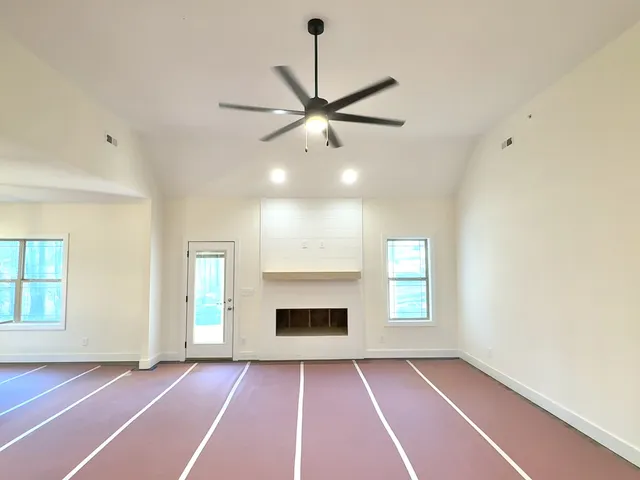 $655,750 | 390 Young Lane, Pleasant View, TN 37146