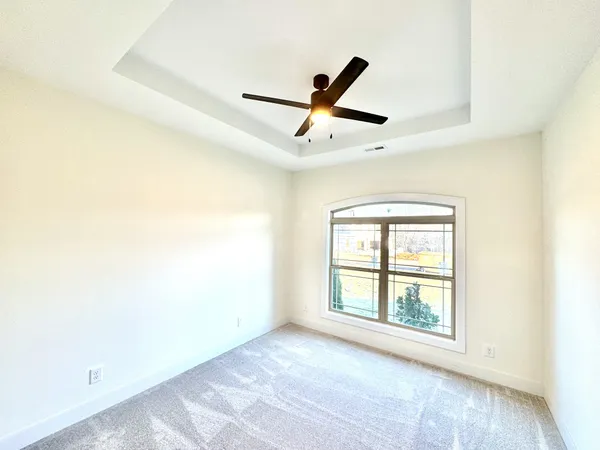 $655,750 | 390 Young Lane, Pleasant View, TN 37146