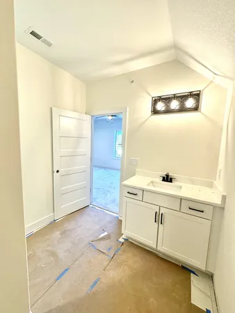 $655,750 | 390 Young Lane, Pleasant View, TN 37146