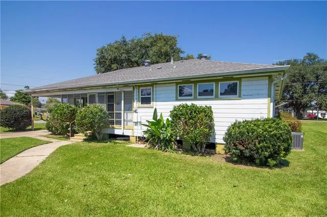 $228,000 | 146 Broussard Drive, Laplace, LA 70068