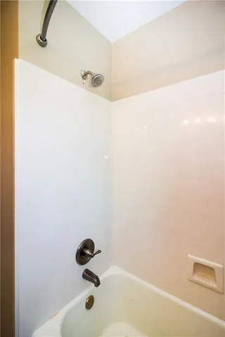 $228,000 | 146 Broussard Drive, Laplace, LA 70068