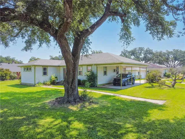 $228,000 | 146 Broussard Drive, Laplace, LA 70068