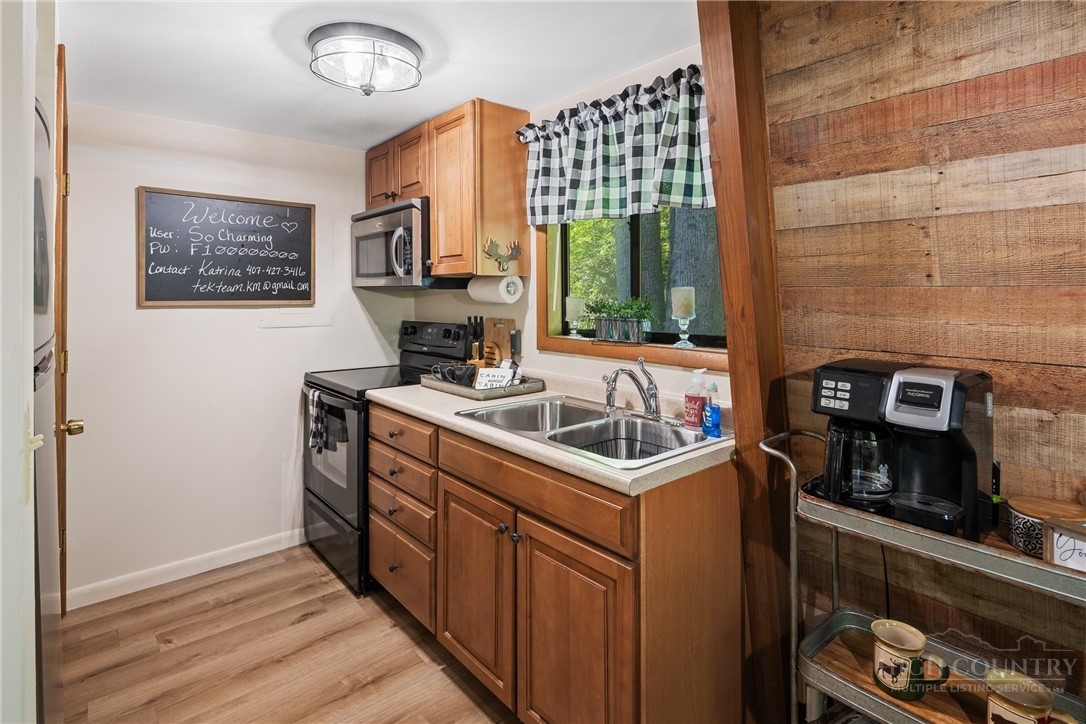 40 Hemlock Hill Road, Unit A Banner Elk, NC 28604 - Photo 10 of 19
