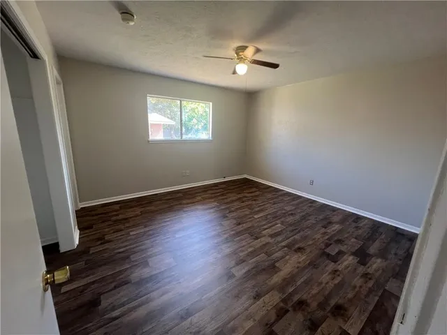 $1,750 | 128 Janin Circle North, Portland, TX 78374