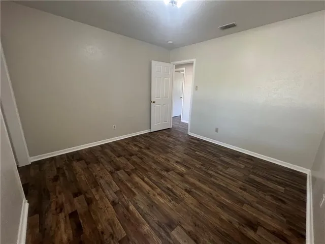 $1,750 | 128 Janin Circle North, Portland, TX 78374