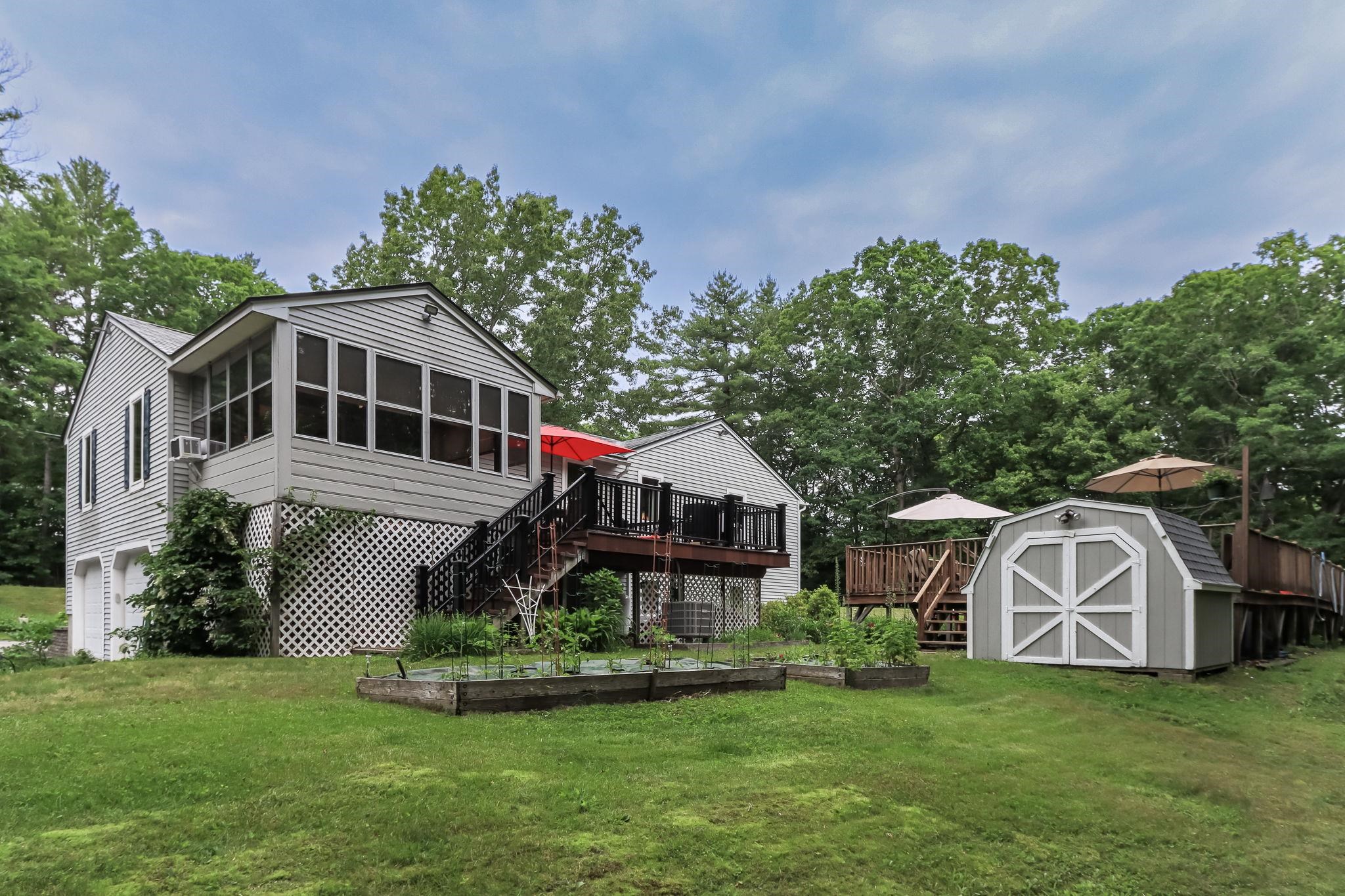59 Whipplewill Road New Boston, NH 03070 - Photo 11 of 52