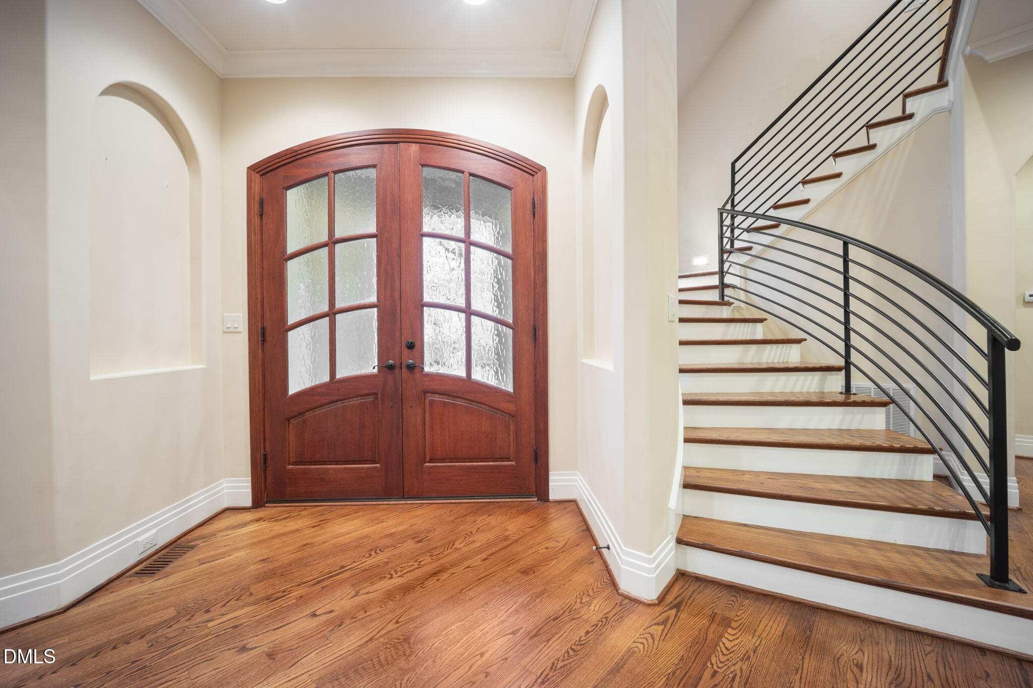 2501 Shadow Hills Court Raleigh, NC 27612 - Photo 2 of 36 2-web-or-mls-484A3626