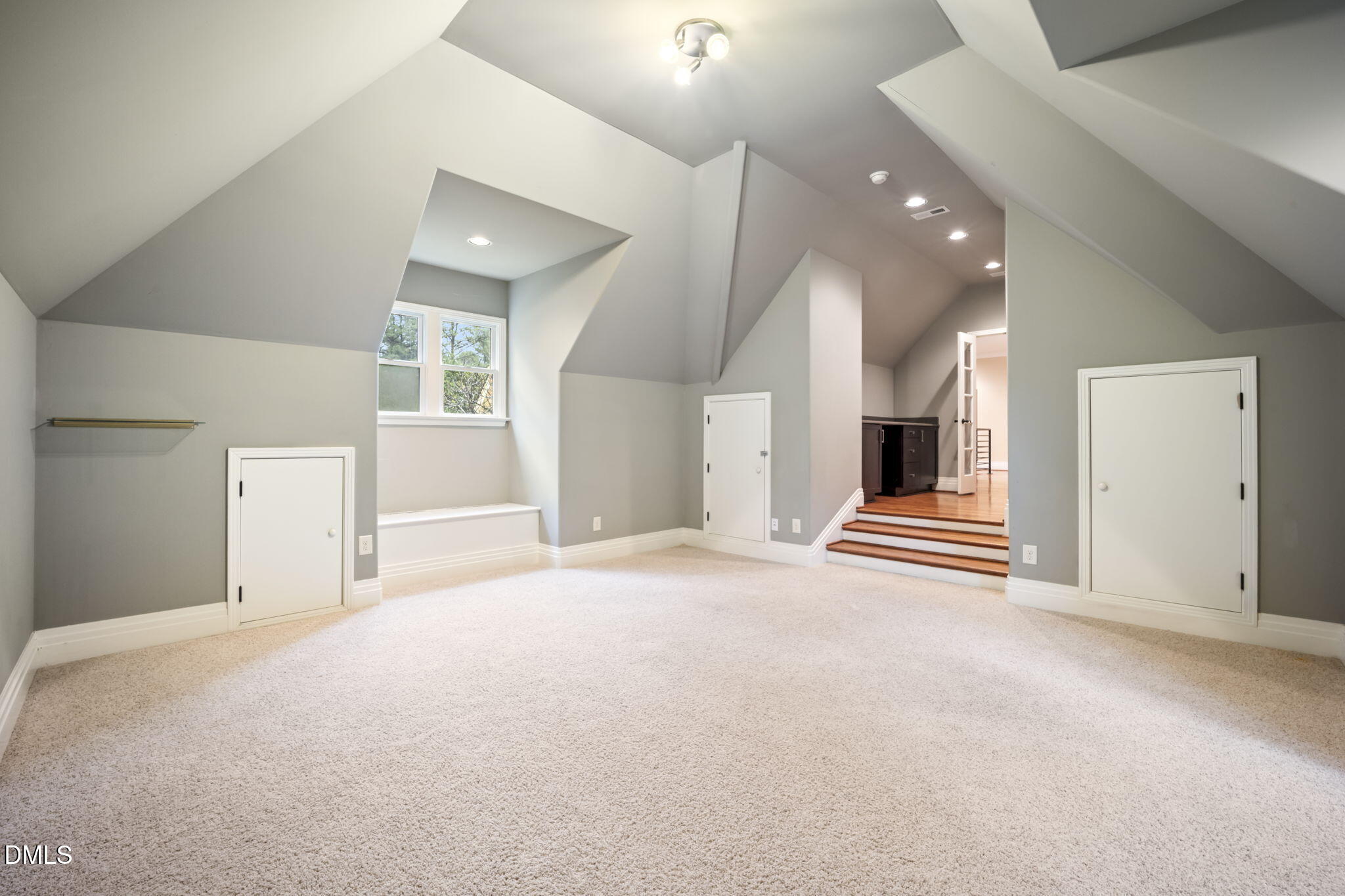 2501 Shadow Hills Court Raleigh, NC 27612 - Photo 35 of 36 40-web-or-mls-484A3861