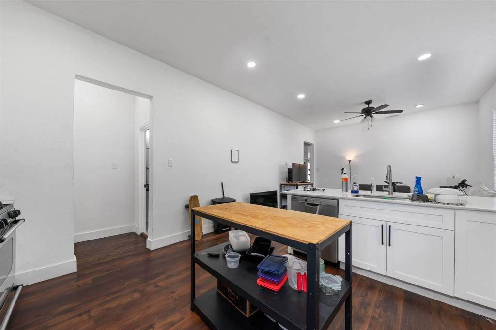 918 Elsbeth Street Dallas, TX 75208 - Photo 20 of 35