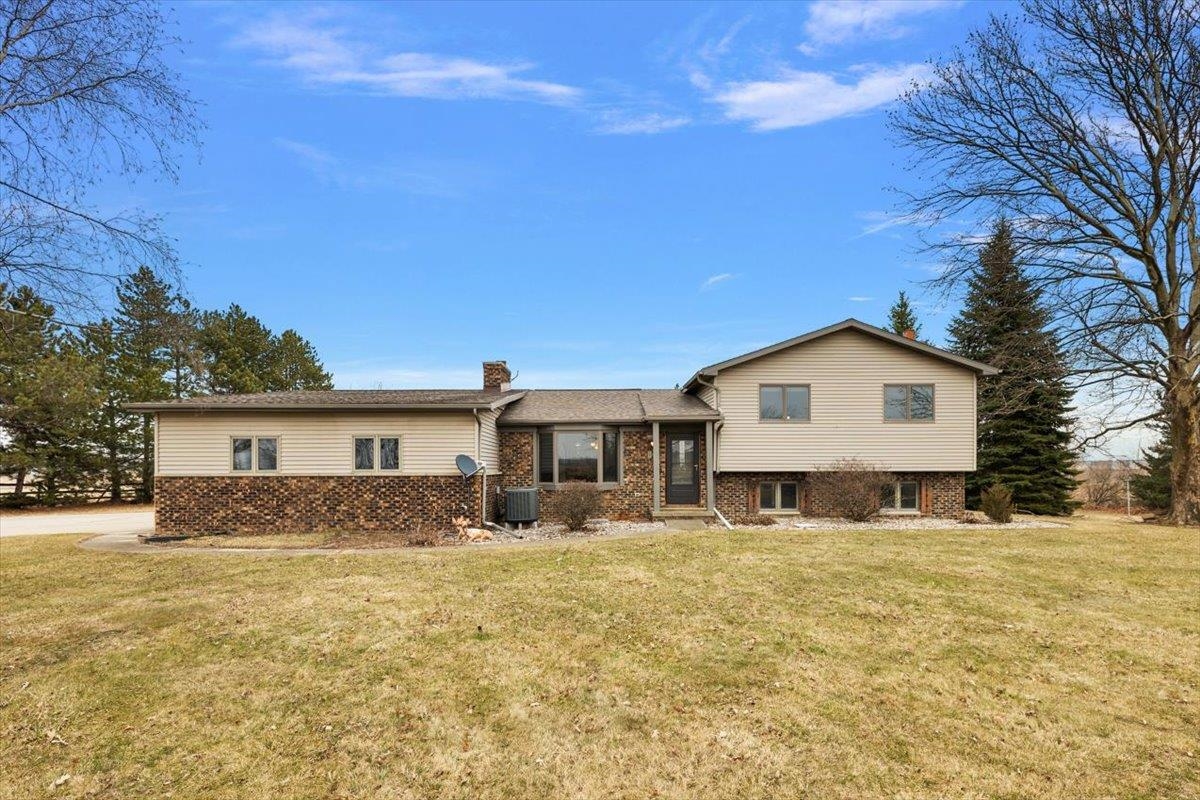 4354 Dutcher Road Akron, MI 48701 - Photo 1 of 54