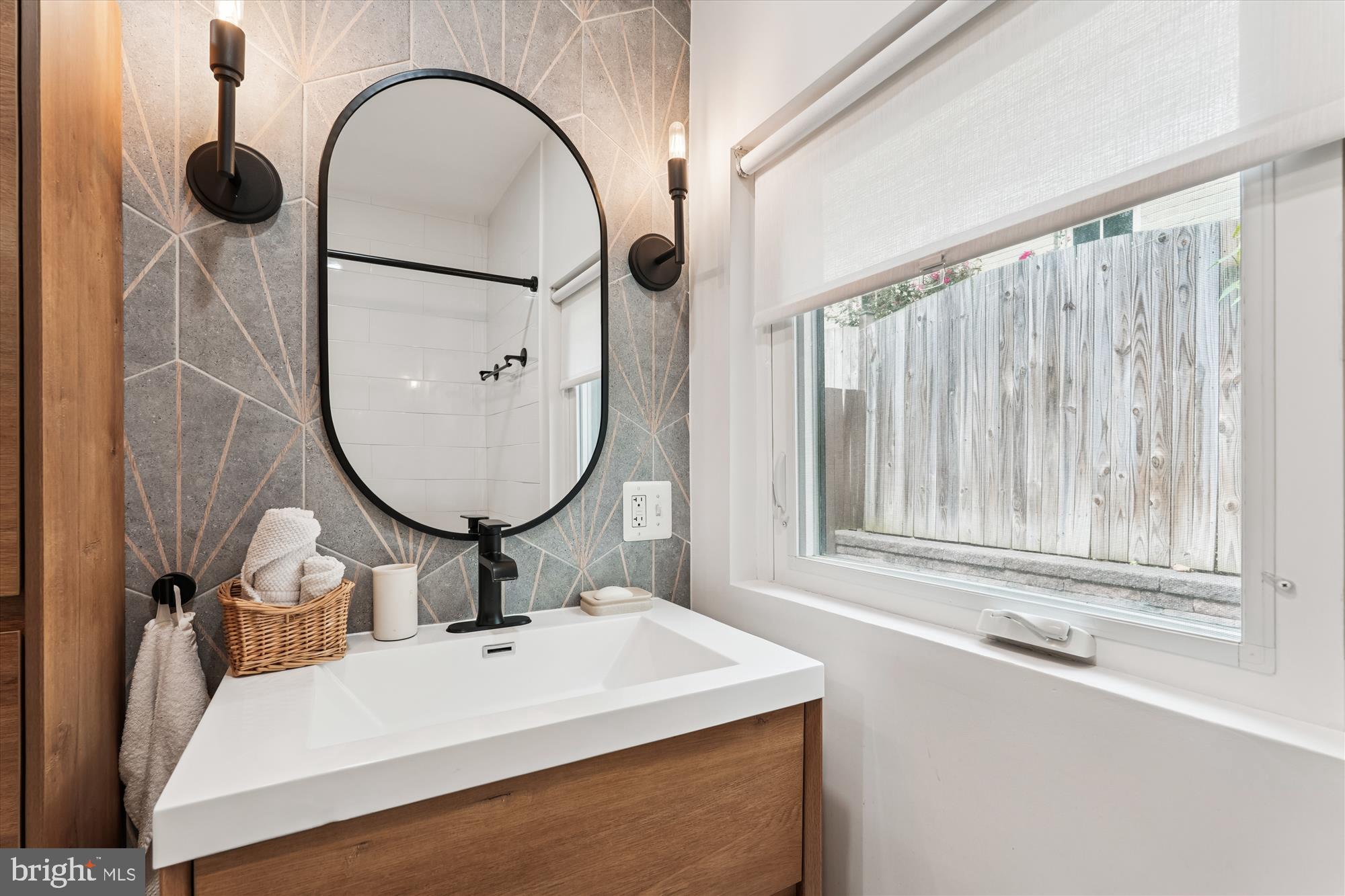 8604 Jones Mill Road Chevy Chase, MD 20815 - Photo 27 of 53 1st Bathroom