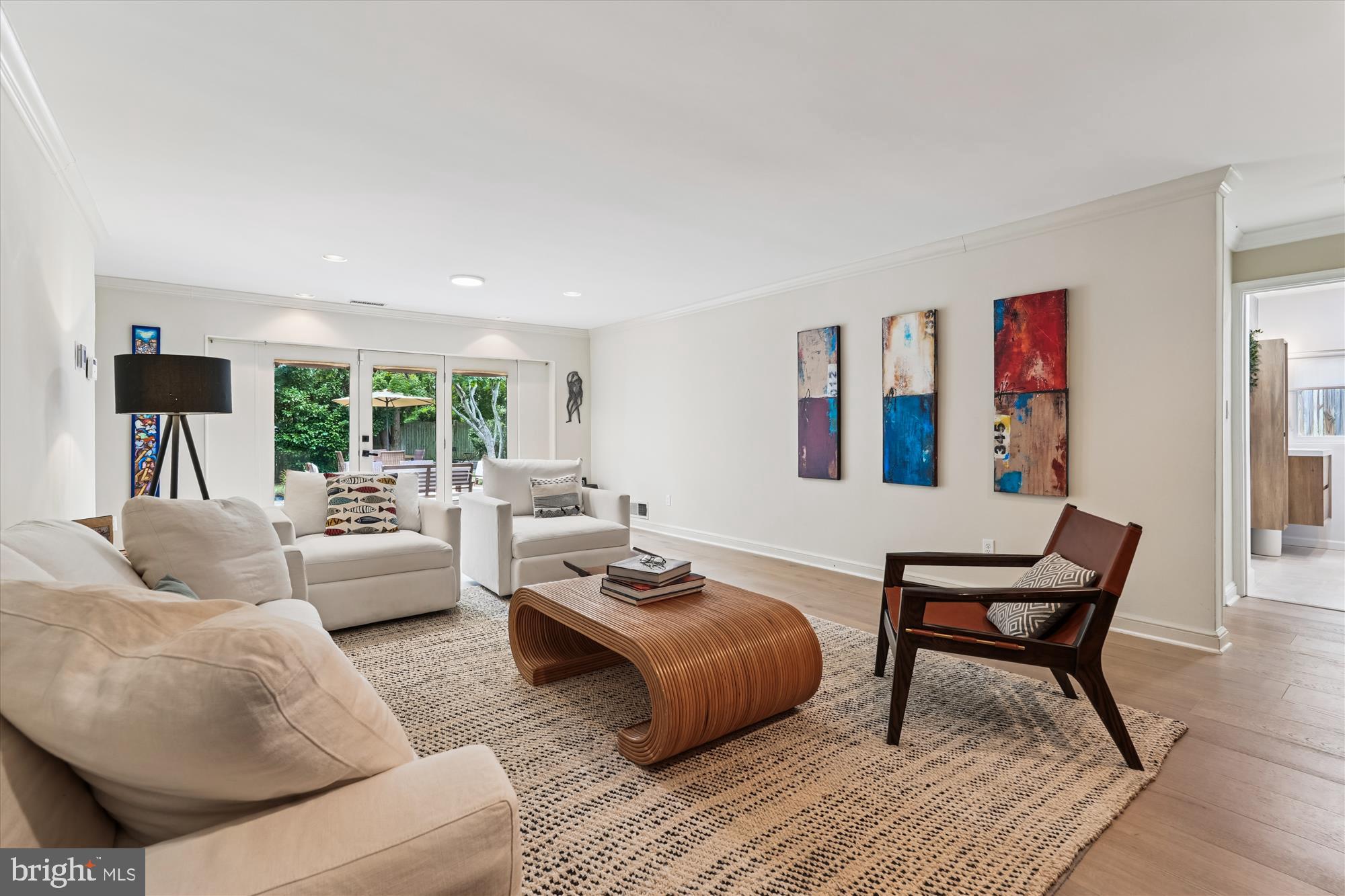 8604 Jones Mill Road Chevy Chase, MD 20815 - Photo 3 of 53 Living Room