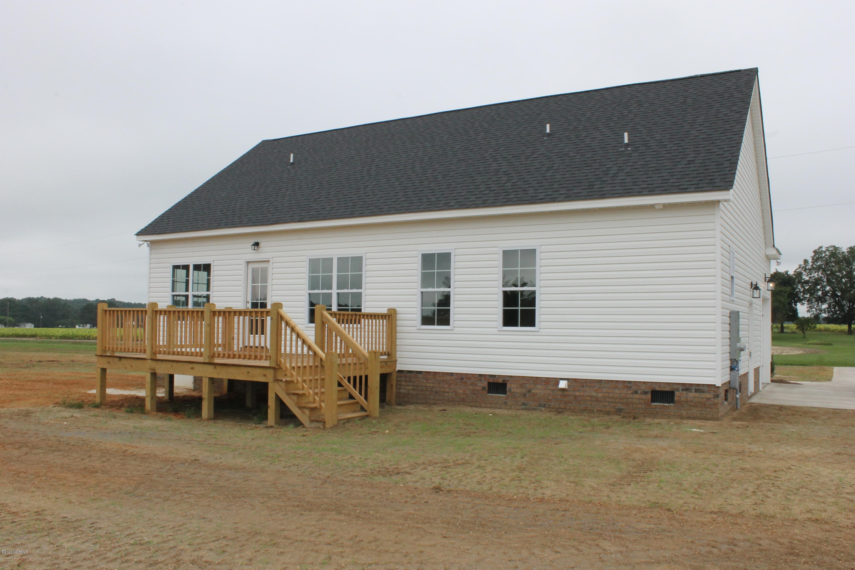 2849 Red Road Nashville, NC 27856 - Photo 21 of 23 Back