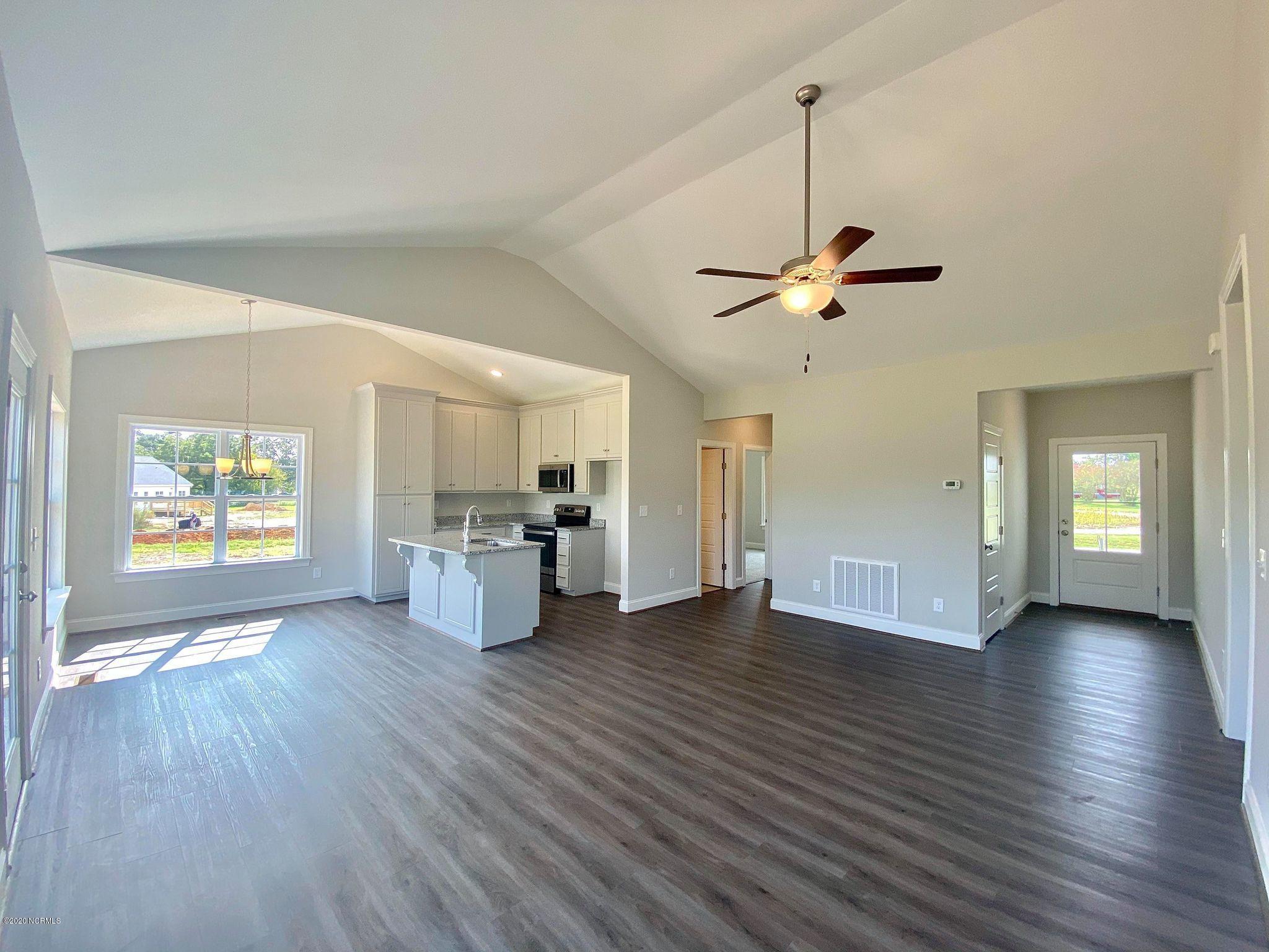2849 Red Road Nashville, NC 27856 - Photo 4 of 23 119637748_3158393170956316_5107689194492