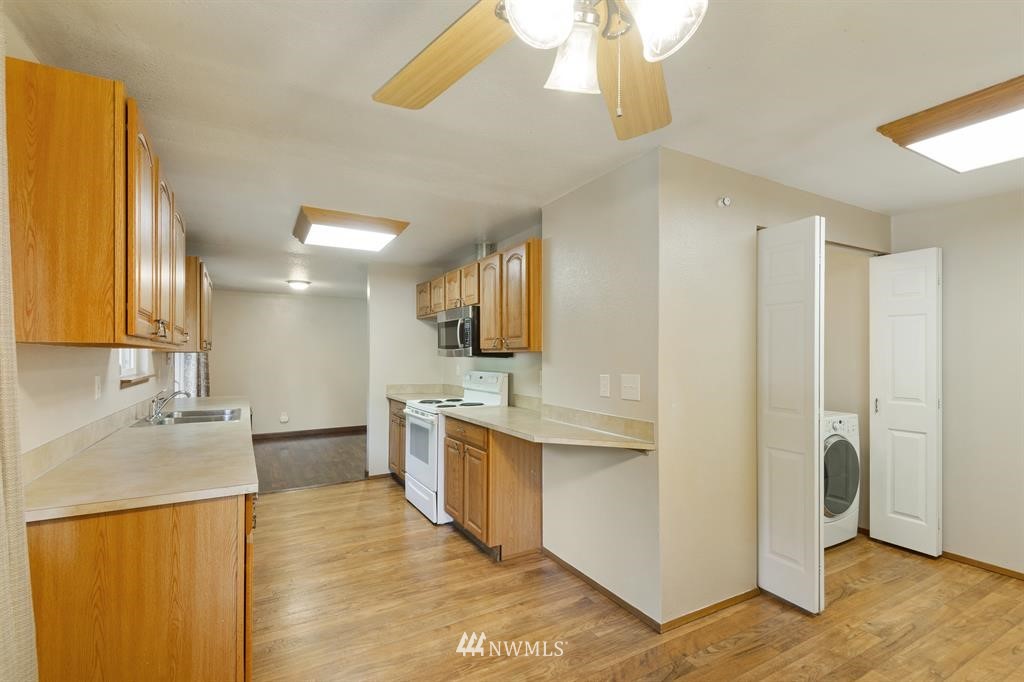 1247 Southeast Cedar Road Port Orchard, WA 98367 - Photo 8 of 20 Gallery Image 8