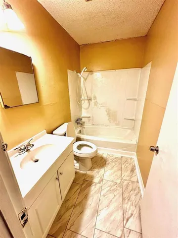 a view of an entryway