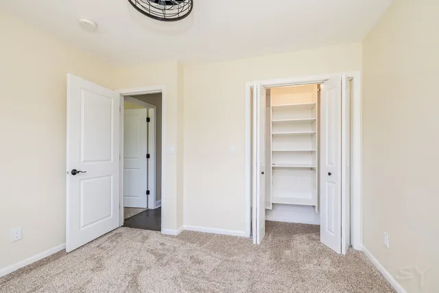 $699,000 | 704 North Rose Farm Road, Woodstock, IL 60098