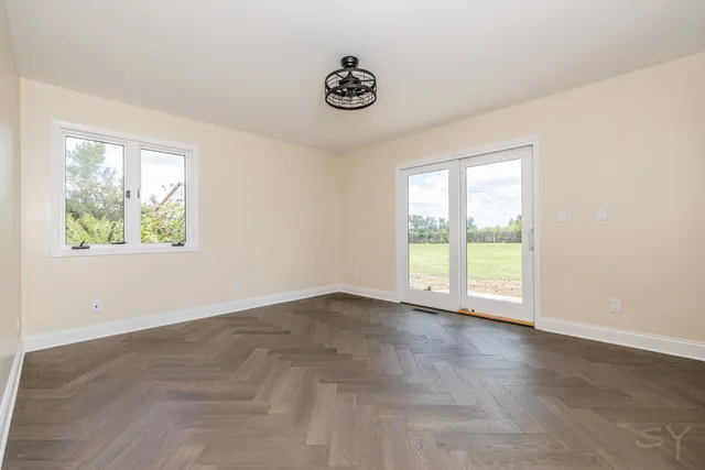 $699,000 | 704 North Rose Farm Road, Woodstock, IL 60098