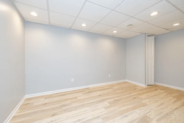 $699,000 | 704 North Rose Farm Road, Woodstock, IL 60098