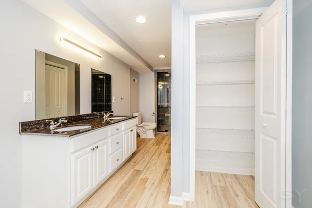 $699,000 | 704 North Rose Farm Road, Woodstock, IL 60098