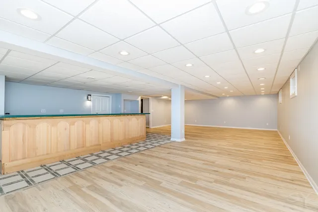 $699,000 | 704 North Rose Farm Road, Woodstock, IL 60098