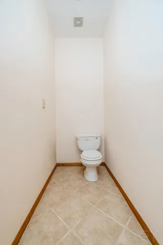 $699,000 | 704 North Rose Farm Road, Woodstock, IL 60098