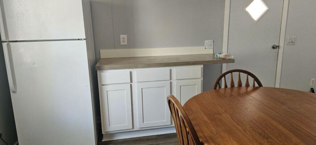 135 Henderson Road, Unit B DeFuniak Springs, FL 32433 - Photo 3 of 12 135 Kitchen Refr side