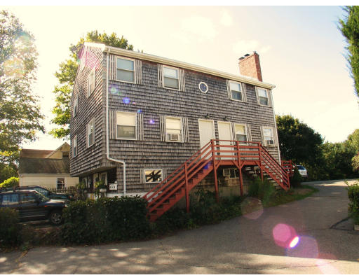 104 Green Street Marblehead, MA 01945 - Photo 1 of 1 Gallery Image 1