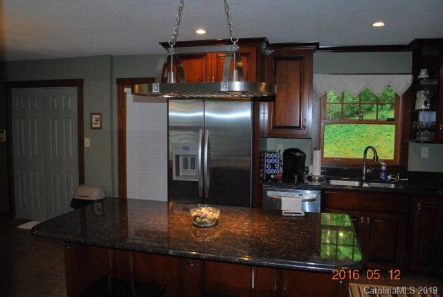 3931 Sugar Hill Road Marion, NC 28752 - Photo 3 of 42 Gallery Image 3