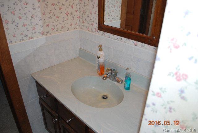 3931 Sugar Hill Road Marion, NC 28752 - Photo 21 of 42 Gallery Image 21