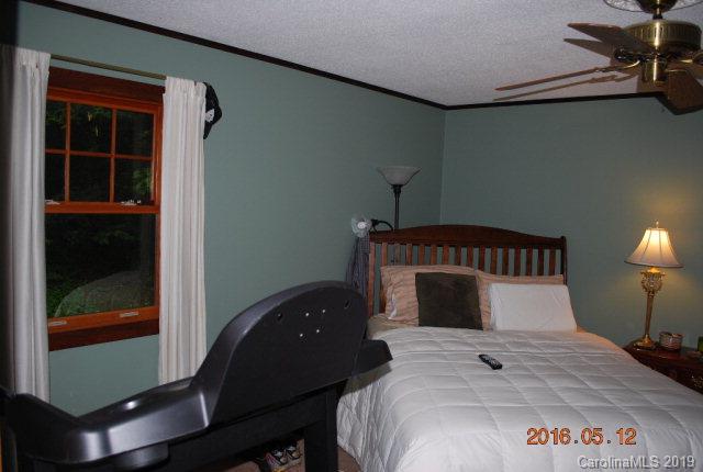 3931 Sugar Hill Road Marion, NC 28752 - Photo 25 of 42 Gallery Image 25