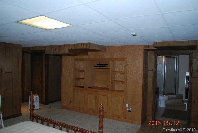 3931 Sugar Hill Road Marion, NC 28752 - Photo 29 of 42 Gallery Image 29