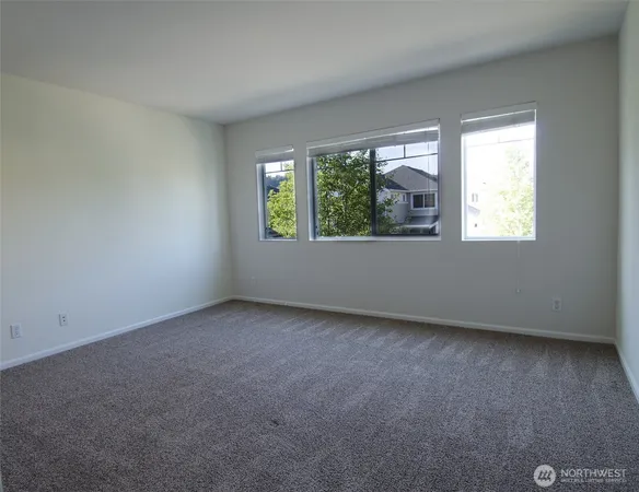$3,200 | 4621 South 214th Place, Unit 155, Kent, WA 98032