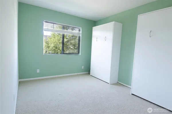 $3,200 | 4621 South 214th Place, Unit 155, Kent, WA 98032