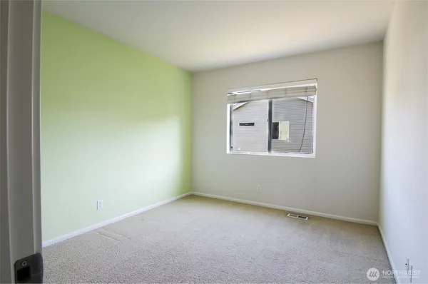 $3,200 | 4621 South 214th Place, Unit 155, Kent, WA 98032