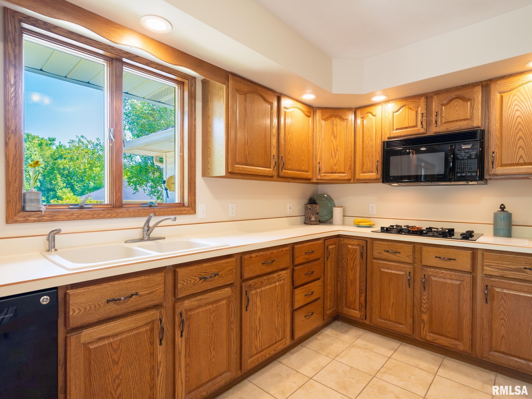 7645 West Chestnut Drive Edwards, IL 61528 - Photo 27 of 81