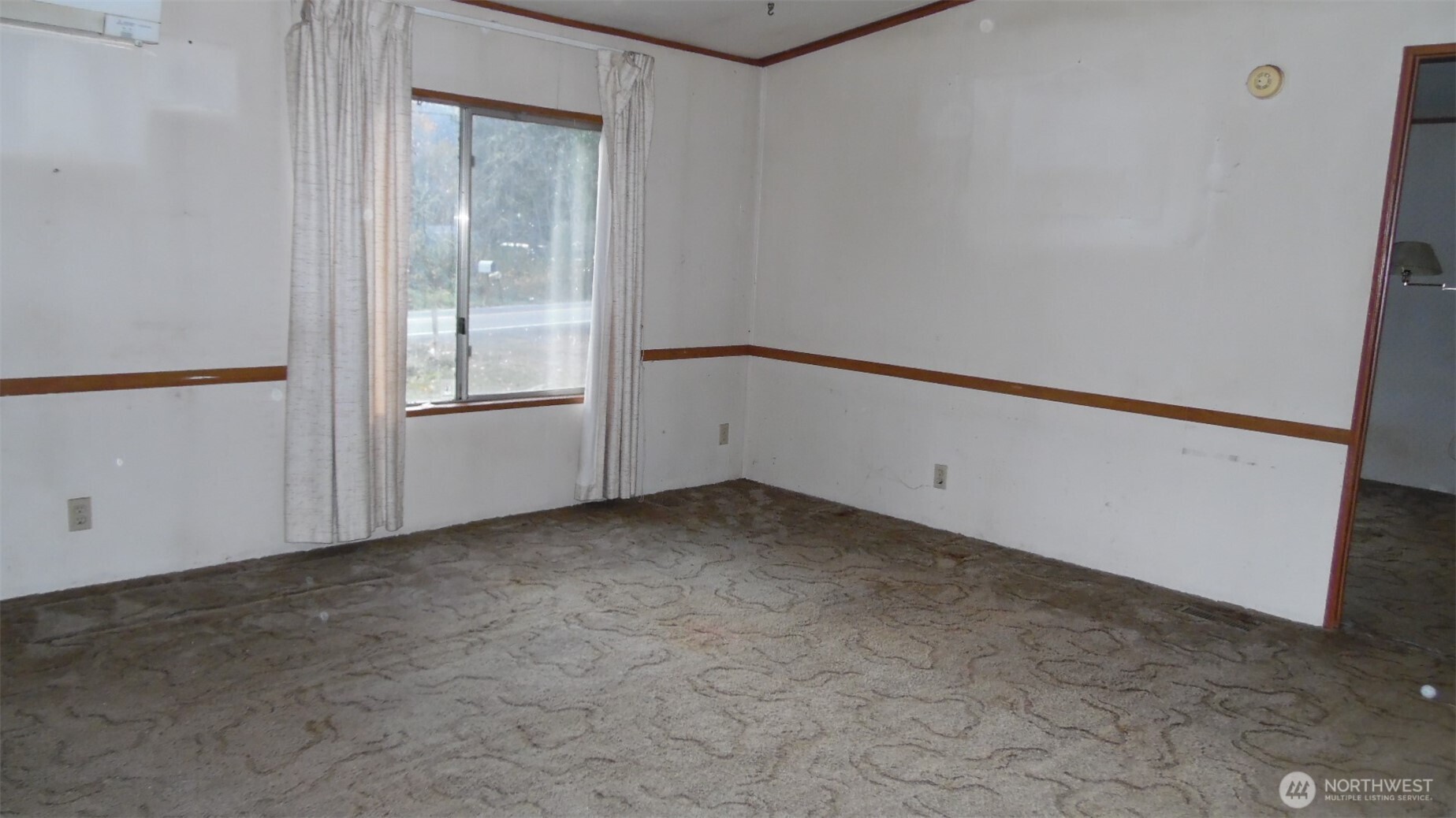 973 Davis Lake Road Morton, WA 98356 - Photo 3 of 23 a view of an empty room